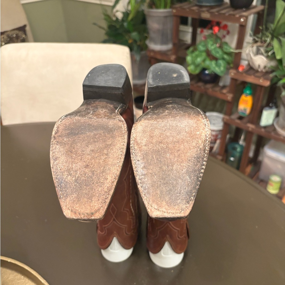 Lucchese Brown Heeled Boots - Picture 14 of 16